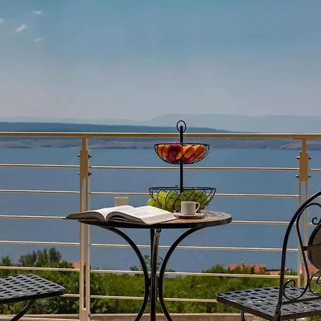 Semesterbostad In 51784 Dramalj