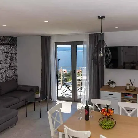 Semesterbostad In 51784 Dramalj